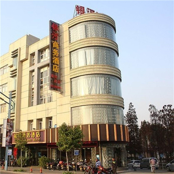 中山銀河商務(wù)酒店 已安裝日本松下感應(yīng)門.jpg